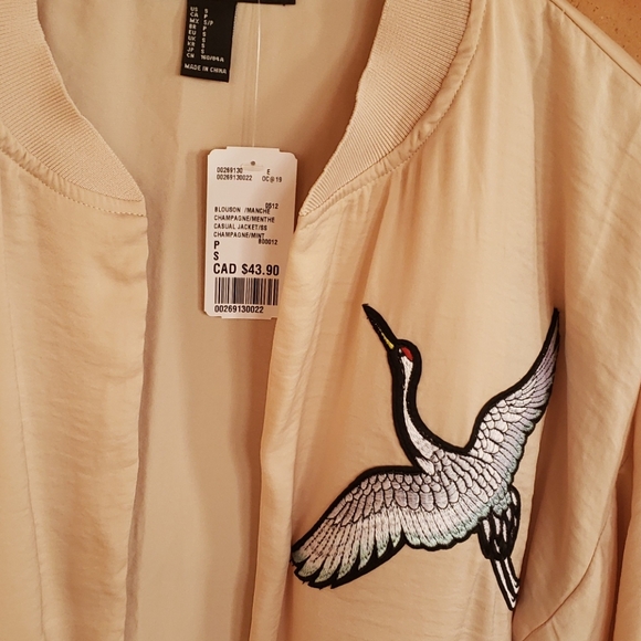 Robe dress, champagne 🍾 color, beautiful bird 🐦 - Picture 3 of 6